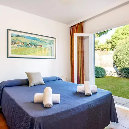 Gavina Villa, Villa