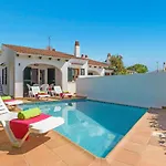 Gavina Villa, فيلة كالا بلانكا