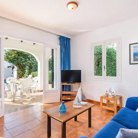 Gavina Villa, * Cala Blanca (Menorca)